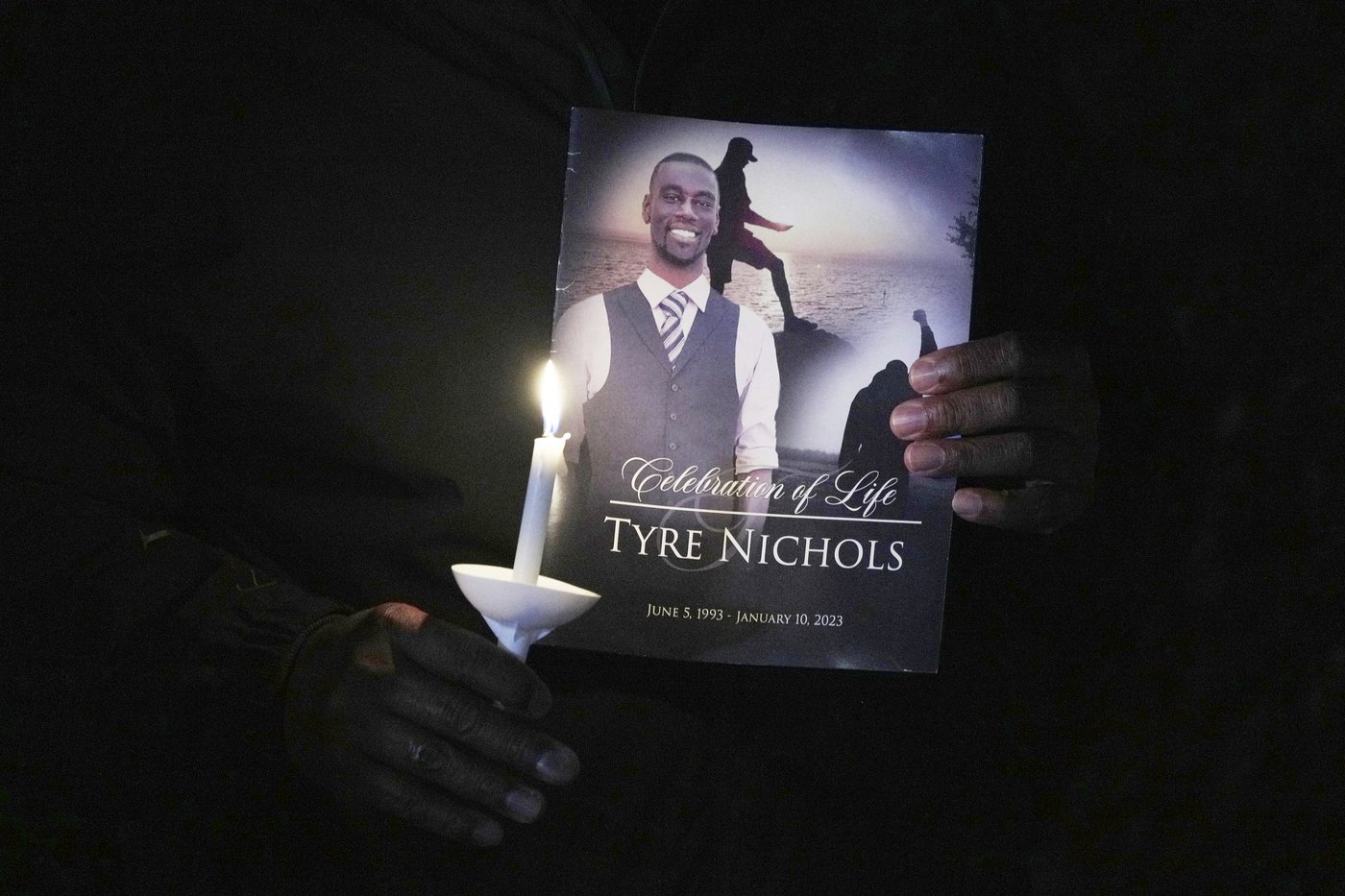 Federal sentencings for 5 former officers delayed until after state trial in death of Tyre Nichols | iNFOnews.ca