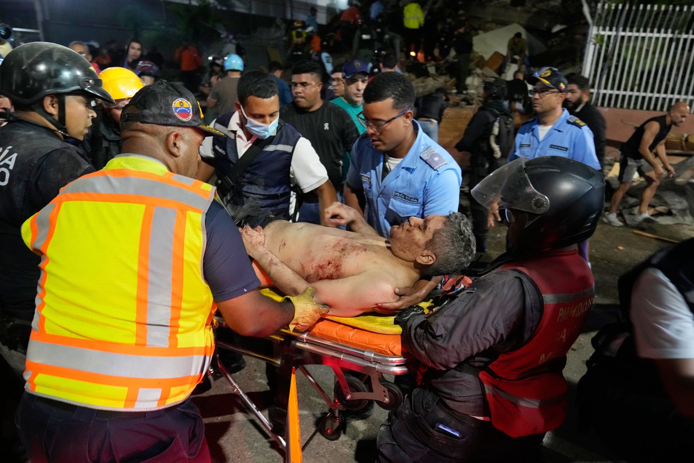 Twin earthquakes strike Venezuela, in photos | iNwheels
