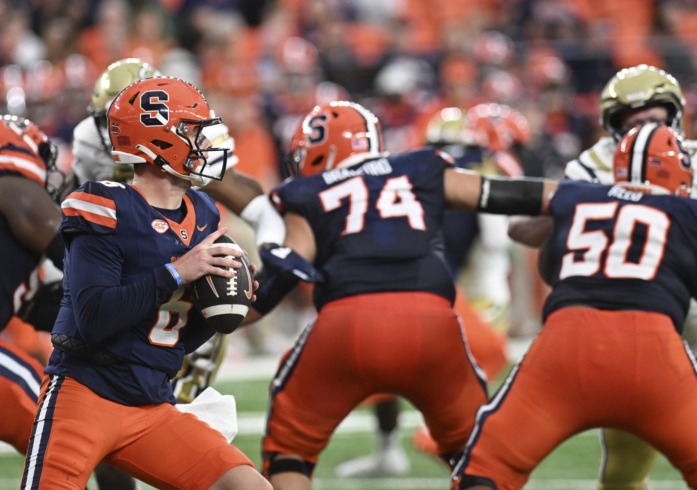 QB Kyle McCord is on an early roll for undefeated Syracuse after transfer from Ohio State | iNFOnews.ca