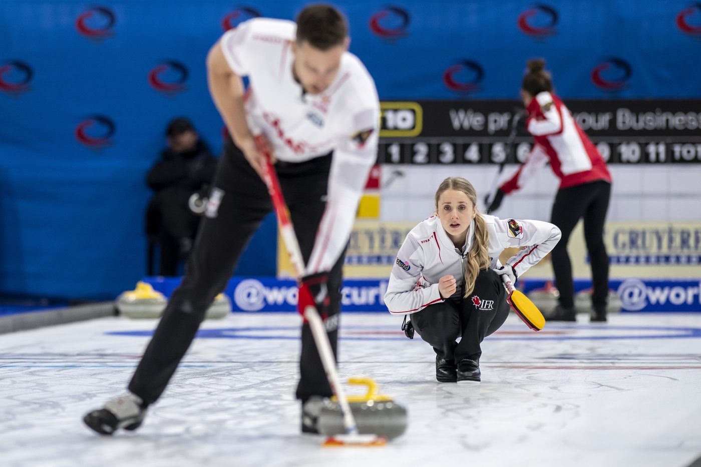 Canada remains unbeaten with 8-6 win over Sweden at mixed doubles curling worlds | iNFOnews.ca Canada remains unbeaten with 8-6 win over Sweden at mixed doubles curling worlds | iNFOnews.ca