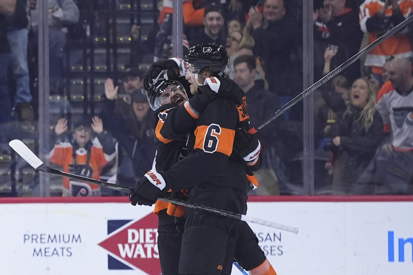 Travis Konecny scores twice to lift the Flyers over the Sabres 5-2 | iNFOnews.ca