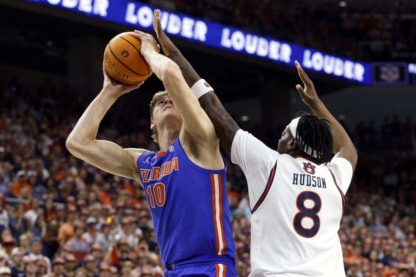No. 6 Florida upsets No. 1 Auburn, ending Tigers' 14-game winning streak | iNFOnews.ca