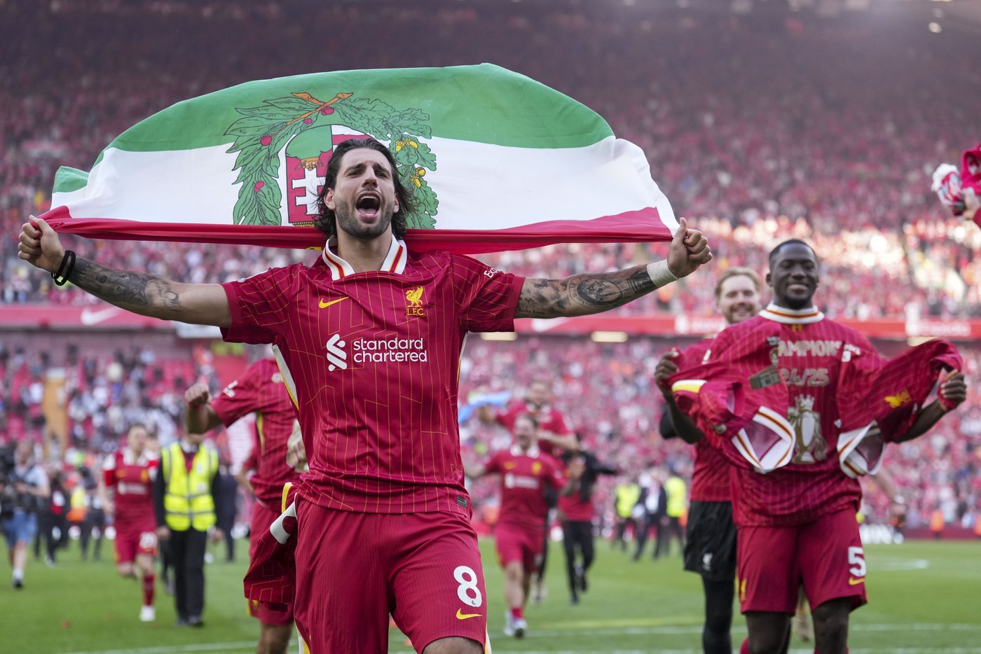 Party time at Anfield as Liverpool wins Premier League for record-equaling 20th top-flight title | iNFOnews.ca
