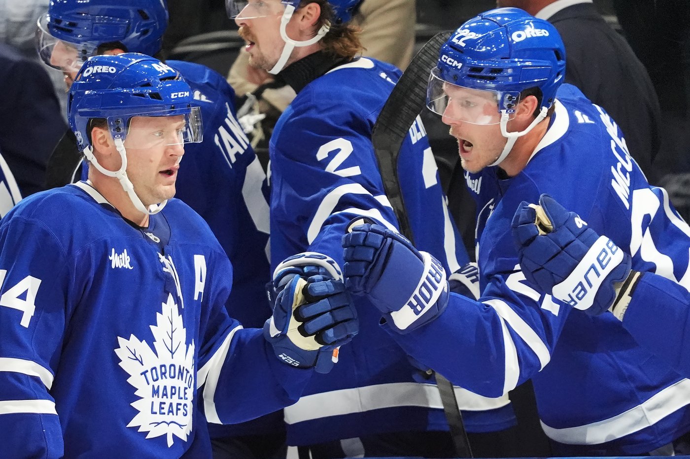 Maple Leafs top Canadiens 5-2 to open post-Marner era in Toronto | iNFOnews.ca Maple Leafs top Canadiens 5-2 to open post-Marner era in Toronto | iNFOnews.ca