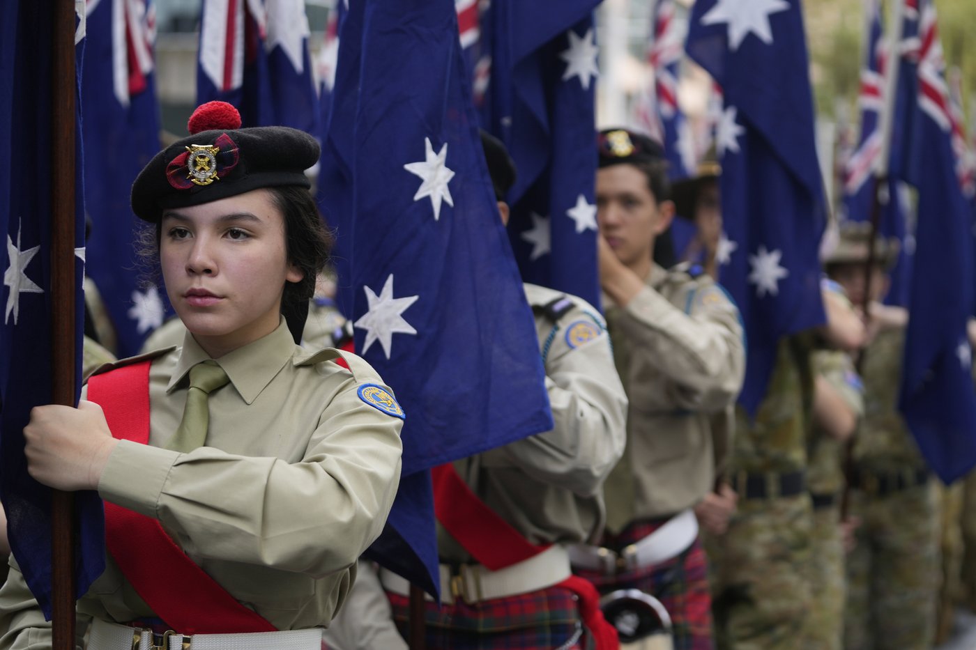 Australians and New Zealanders commemorate war dead on Anzac Day | iNFOnews.ca Australians and New Zealanders commemorate war dead on Anzac Day | iNFOnews.ca