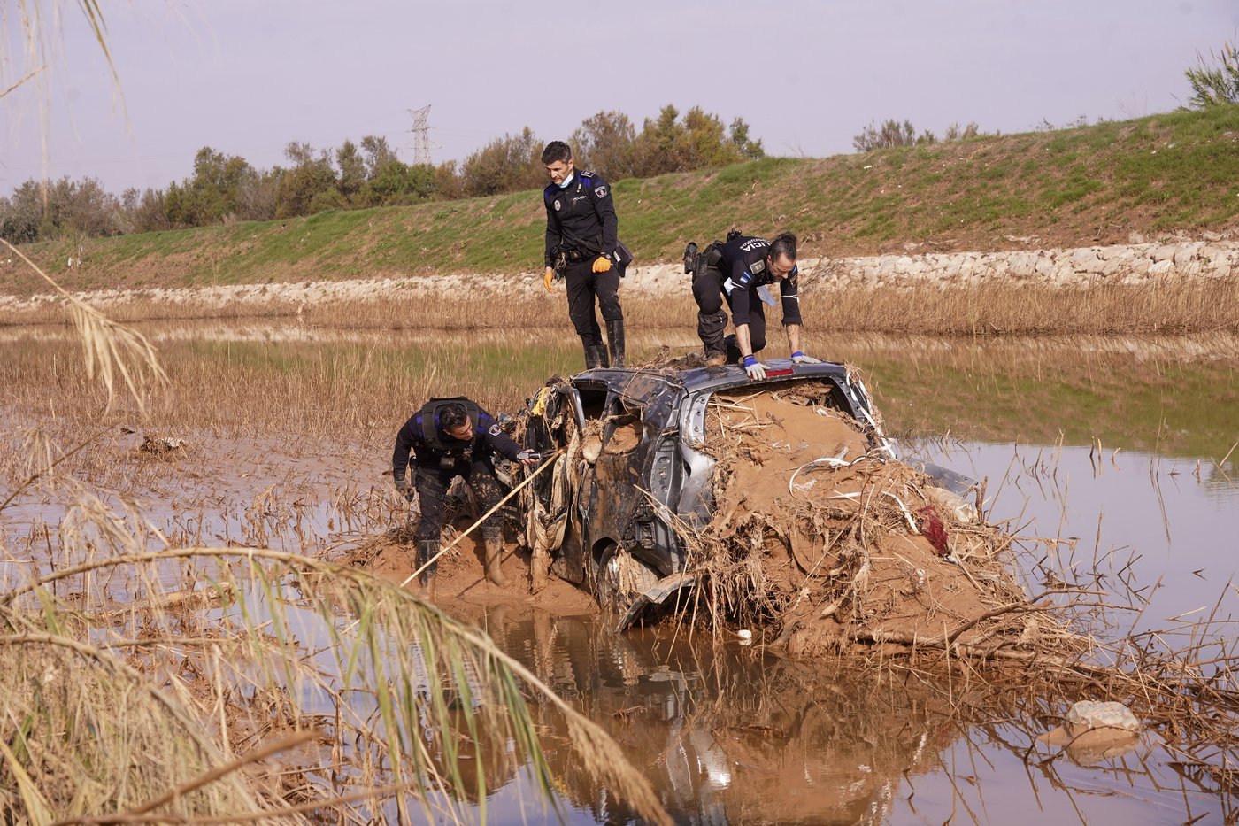 A research boat will scan the seabed to help search for those missing in Spain's floods | iNFOnews.ca