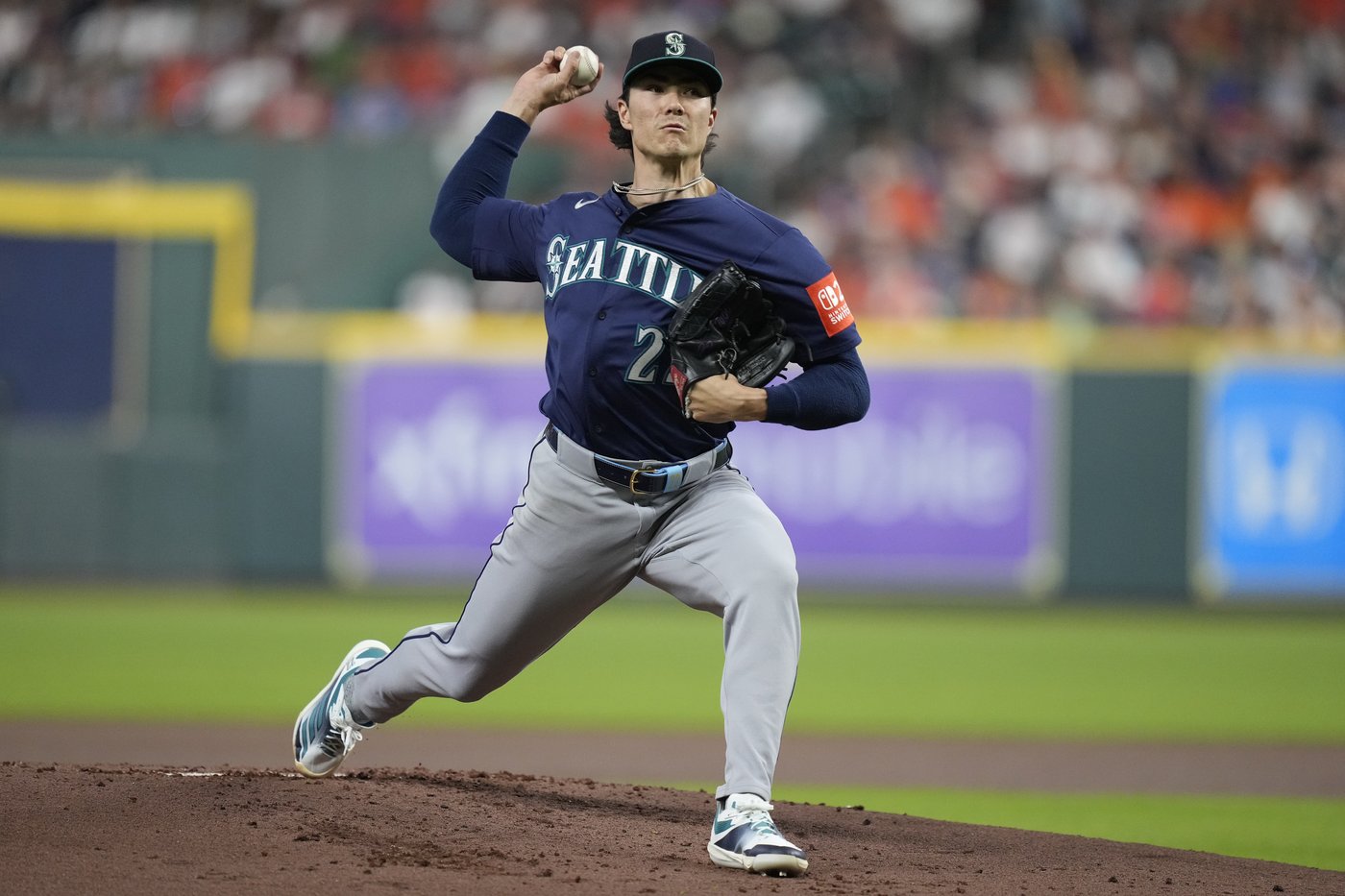 Mariners All-Star Bryan Woo to miss Thursday start with pectoral tightness as playoffs approach | iNFOnews.ca Mariners All-Star Bryan Woo to miss Thursday start with pectoral tightness as playoffs approach | iNFOnews.ca