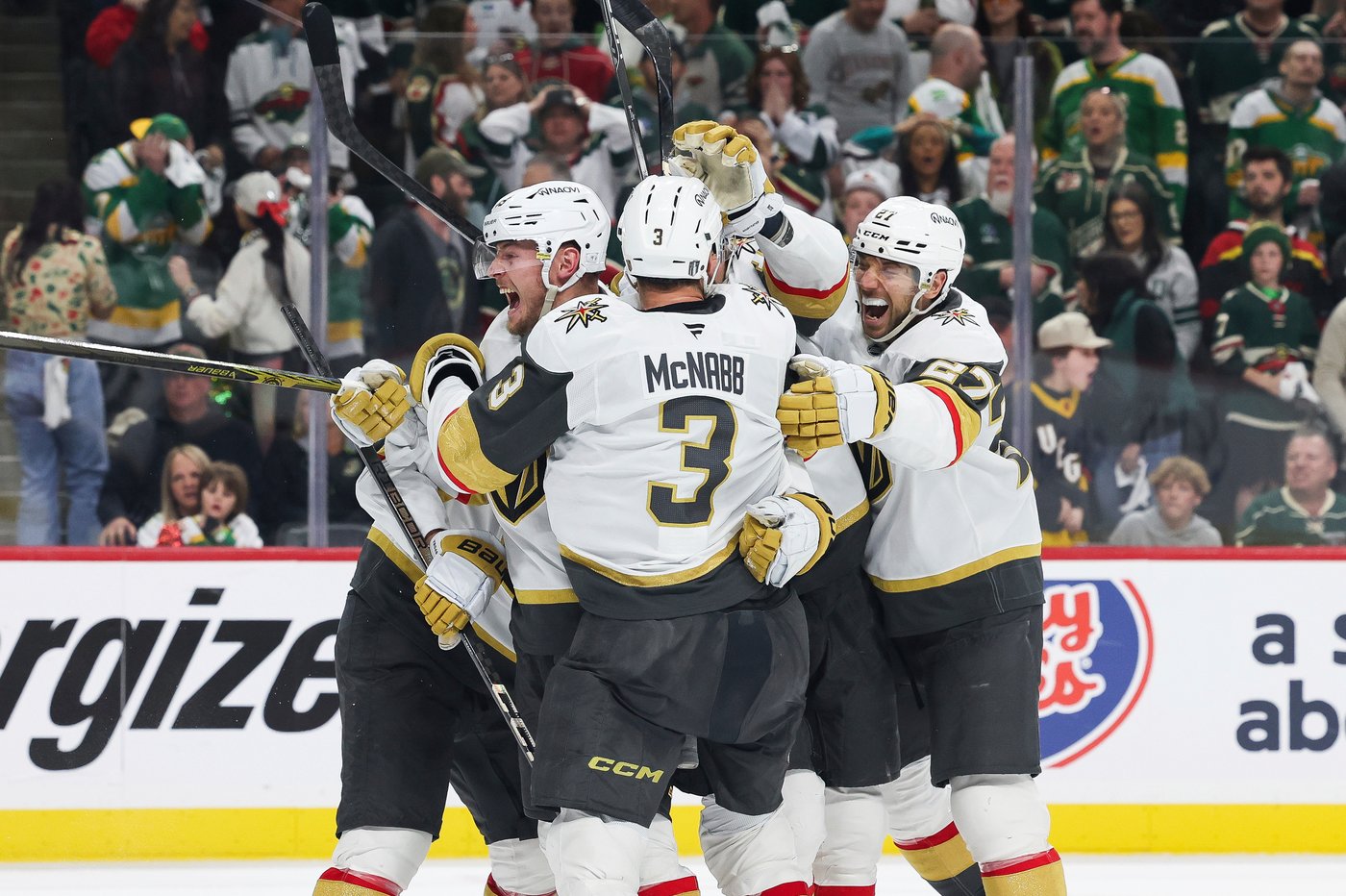 Barbashev scores in OT, Golden Knights beat Wild 4-3 in Game 4 to even first-round series | iNFOnews.ca