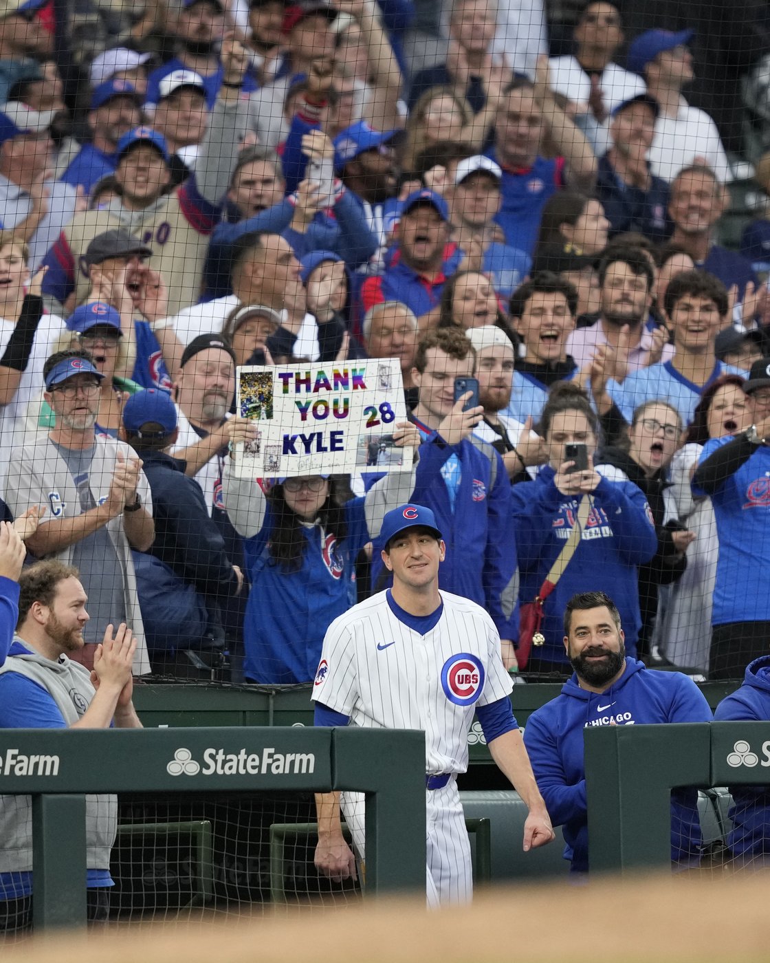 Kyle Hendricks sharp in what may have been Cubs' finale, 3-0 win over Reds | iNFOnews.ca Kyle Hendricks sharp in what may have been Cubs' finale, 3-0 win over Reds | iNFOnews.ca
