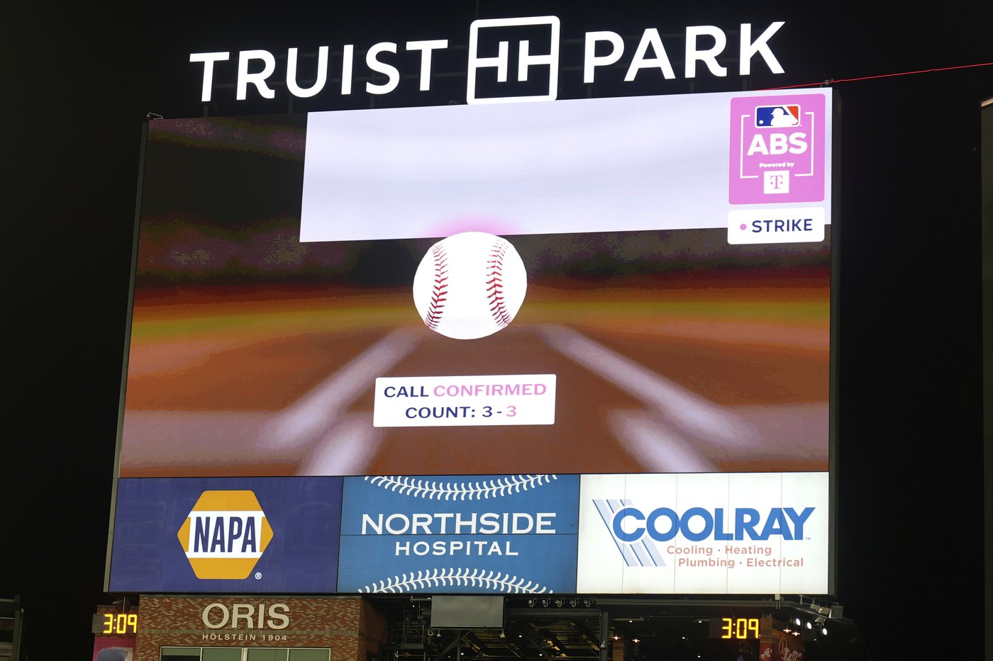 Cal Raleigh successful as 4 of 5 challenges reverse calls in first All-Star use of robot umpire | iNFOnews.ca Cal Raleigh successful as 4 of 5 challenges reverse calls in first All-Star use of robot umpire | iNFOnews.ca