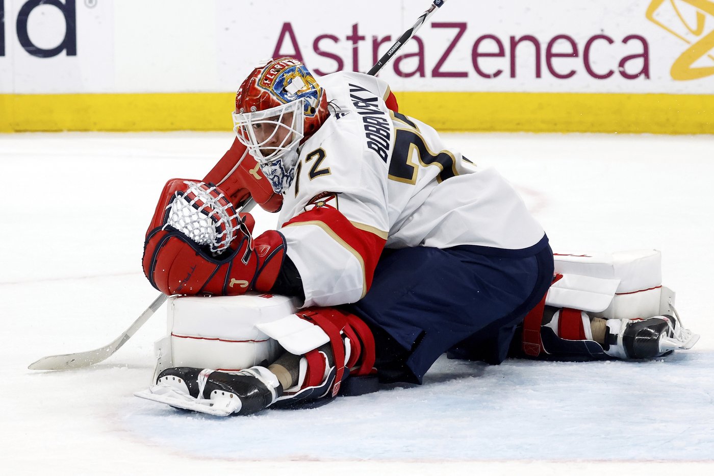 Reigning Stanley Cup champ Florida Panthers beat Carolina Hurricanes 5-2 in Eastern final opener | iNFOnews.ca Reigning Stanley Cup champ Florida Panthers beat Carolina Hurricanes 5-2 in Eastern final opener | iNFOnews.ca