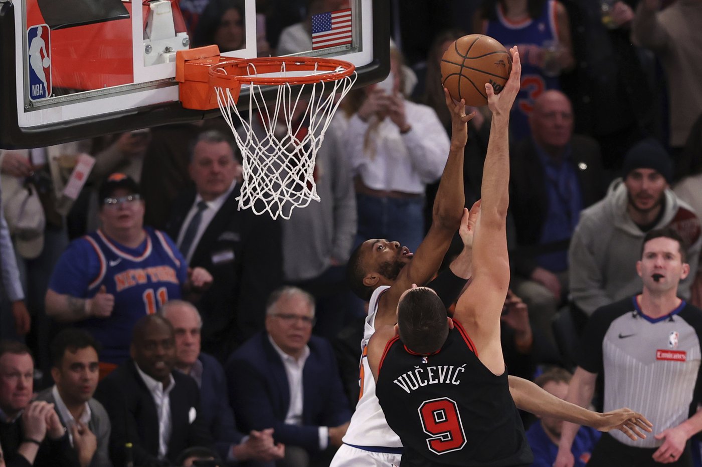 Towns and Brunson help Knicks edge Bulls 113-111 in overtime | iNFOnews.ca Towns and Brunson help Knicks edge Bulls 113-111 in overtime | iNFOnews.ca