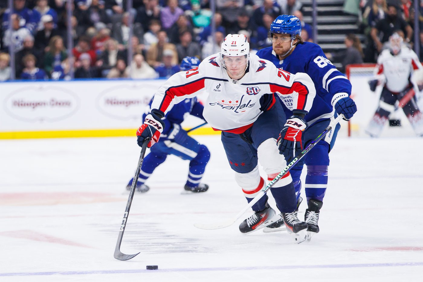 'As good as we've played': Capitals set franchise mark with 8th straight road win | iNFOnews.ca 'As good as we've played': Capitals set franchise mark with 8th straight road win | iNFOnews.ca