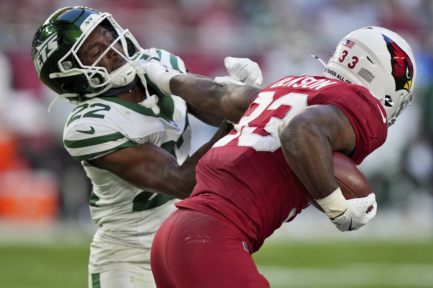 Brilliant performance by Kyler Murray leads Cardinals over Jets 31-6 for 4th straight victory | iNFOnews.ca