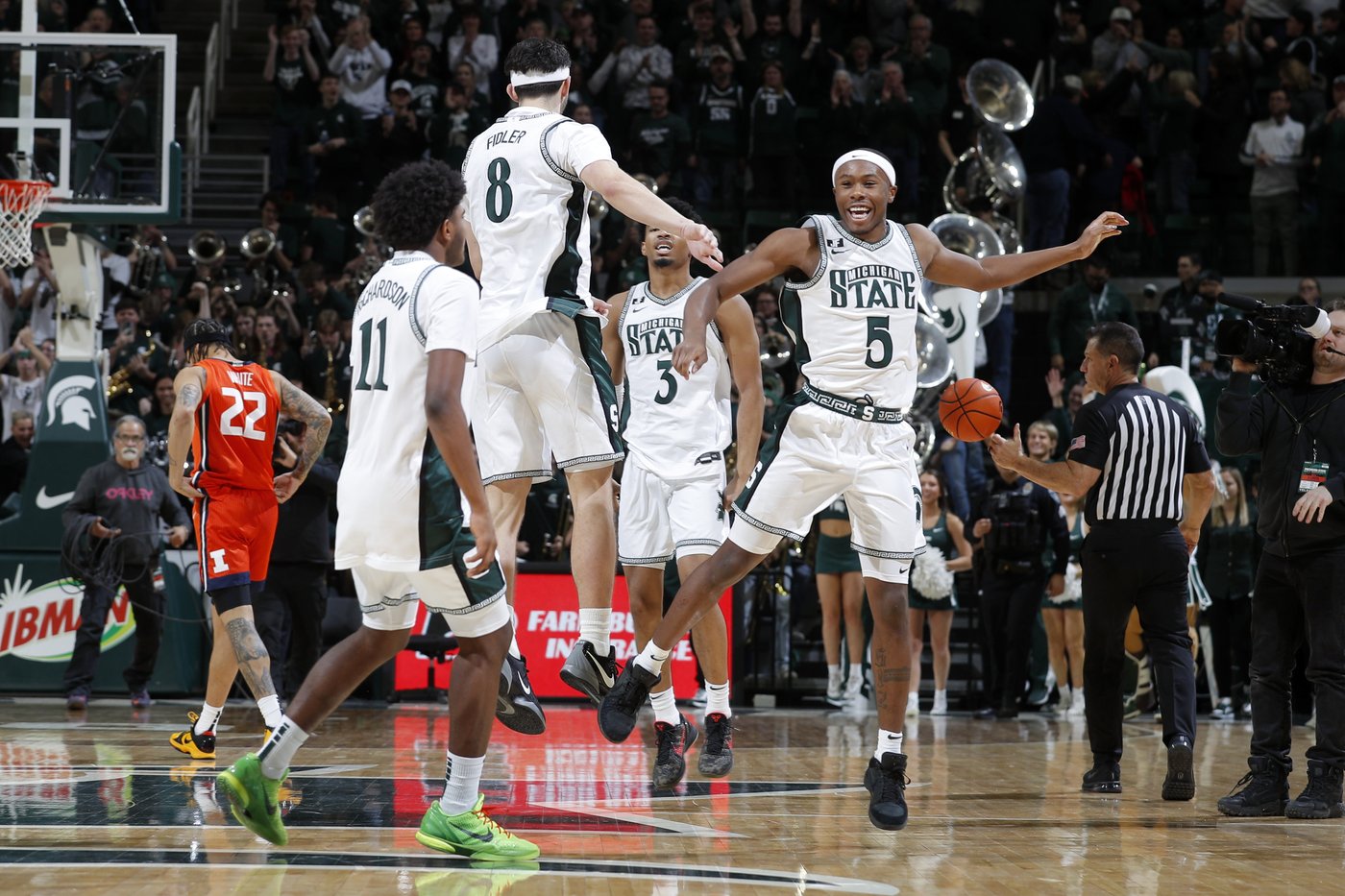 No. 12 Michigan State's win streak continues with 80-78 victory over No. 19 Illinois | iNFOnews.ca