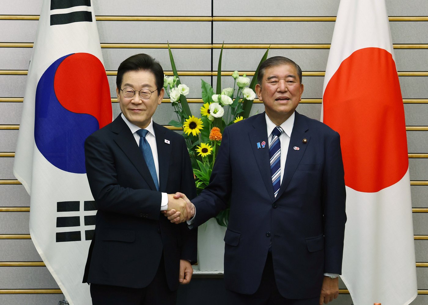South Korea's president highlights friendly ties in Japan before key summit with Trump | iNFOnews.ca South Korea's president highlights friendly ties in Japan before key summit with Trump | iNFOnews.ca