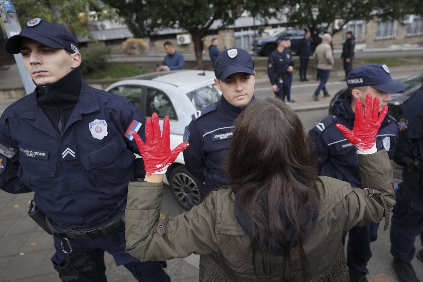 Protesters demand arrests over train station roof collapse that killed 14 people in Serbia | iNFOnews.ca Protesters demand arrests over train station roof collapse that killed 14 people in Serbia | iNFOnews.ca