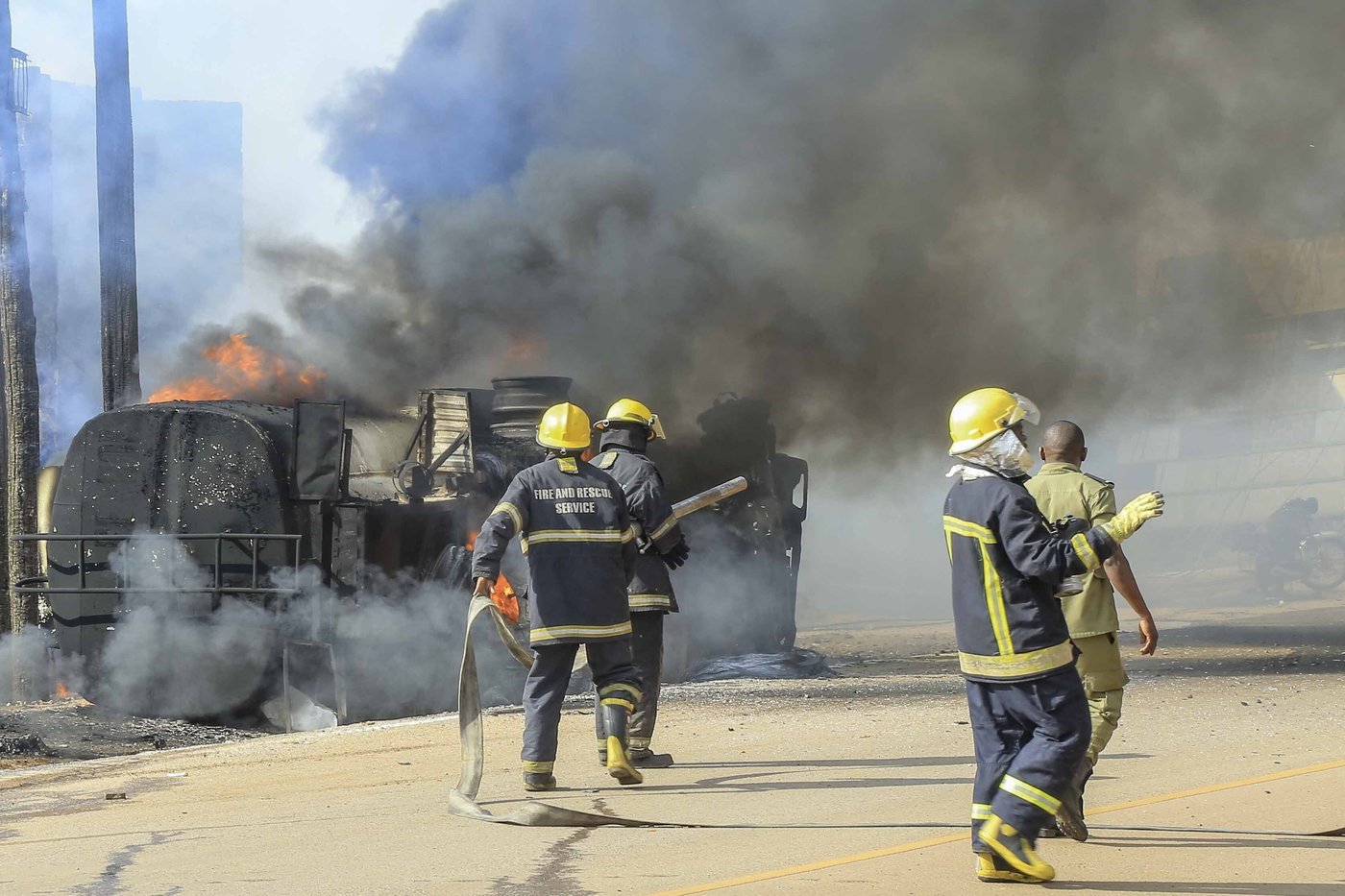 A gasoline truck overturns and explodes near Uganda's capital, killing 11 | iNFOnews.ca A gasoline truck overturns and explodes near Uganda's capital, killing 11 | iNFOnews.ca
