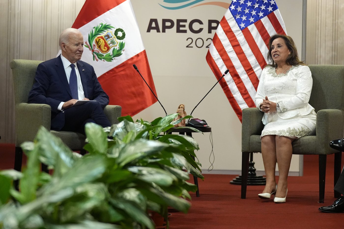 APEC leaders hold Lima summit as Trump prepares to return to office | iNFOnews.ca APEC leaders hold Lima summit as Trump prepares to return to office | iNFOnews.ca