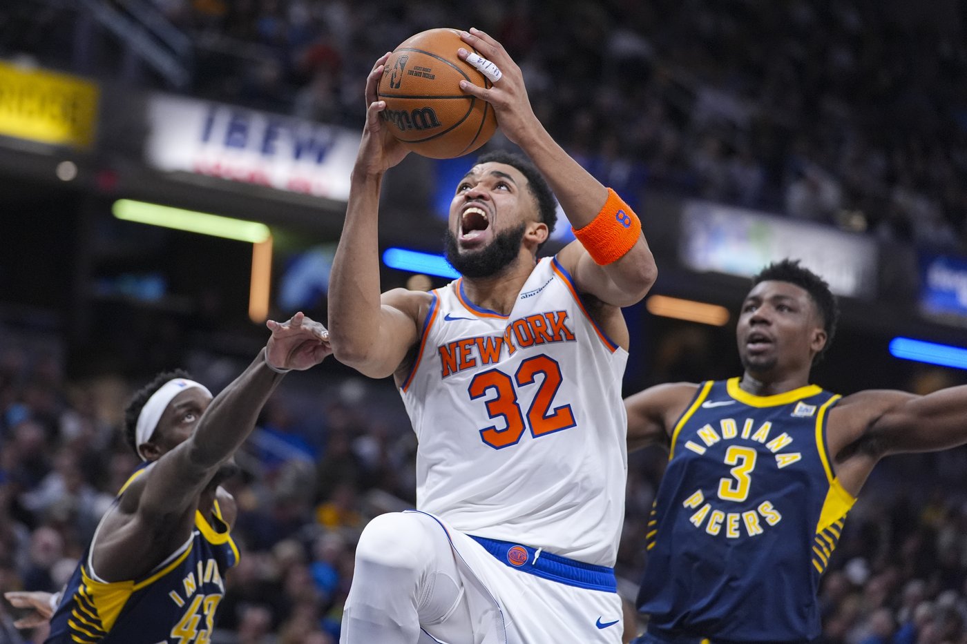 Karl-Anthony Towns scores 40 and Josh Hart has 30 to lead Knicks past Pacers 128-115 | iNFOnews.ca Karl-Anthony Towns scores 40 and Josh Hart has 30 to lead Knicks past Pacers 128-115 | iNFOnews.ca