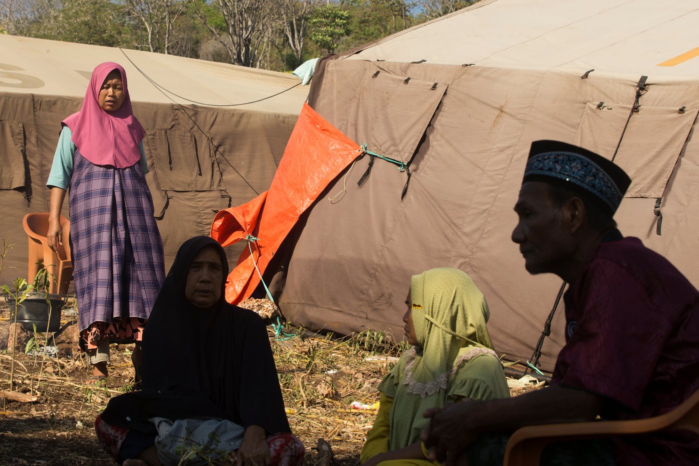 Fear grips children after deadly earthquake in eastern Indonesia leaves thousands displaced | iNhome Fear grips children after deadly earthquake in eastern Indonesia leaves thousands displaced | iNhome