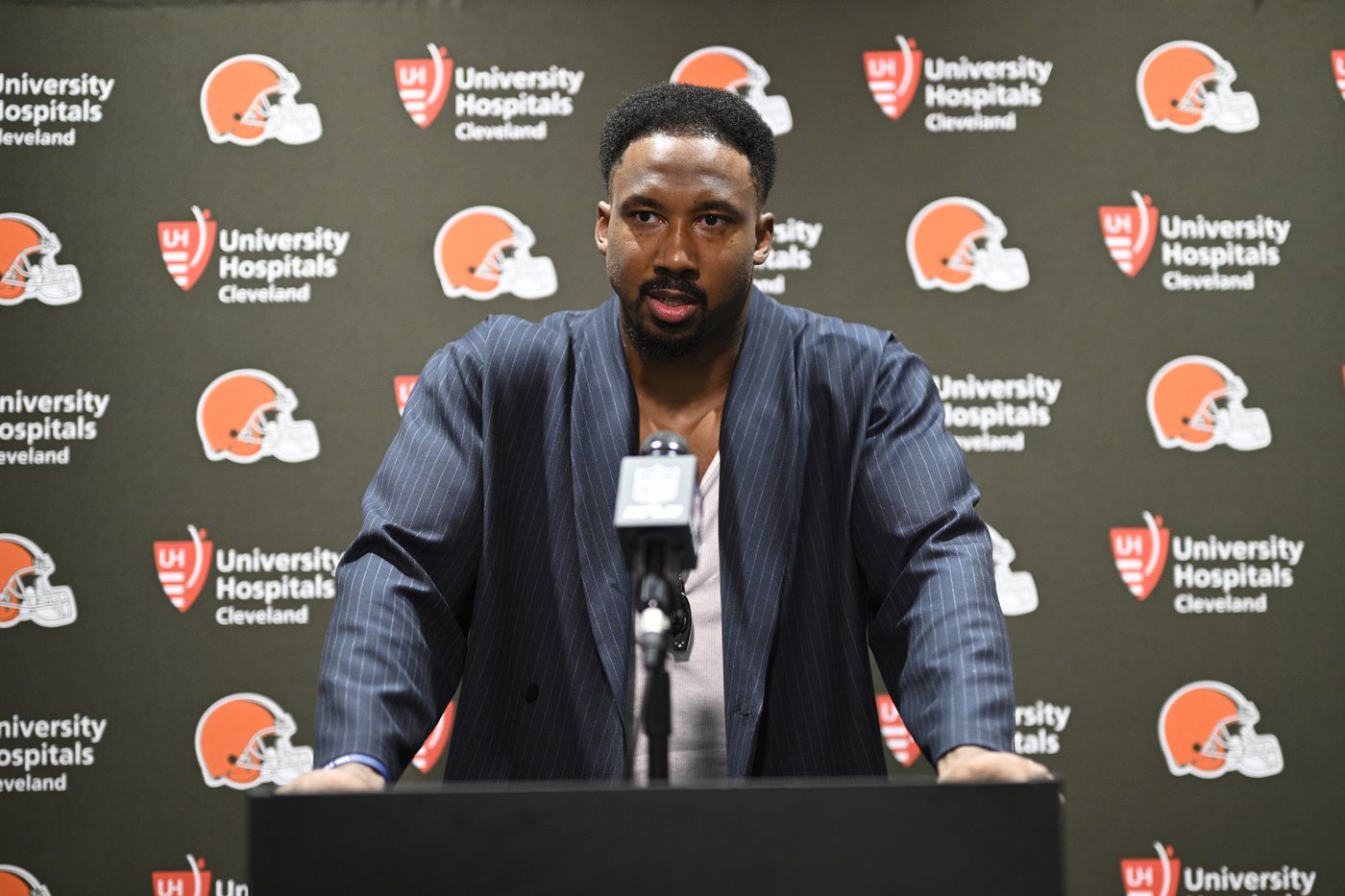 Browns star DE Myles Garrett dealing with injuries to feet, plans to keep playing despite pain | iNFOnews.ca Browns star DE Myles Garrett dealing with injuries to feet, plans to keep playing despite pain | iNFOnews.ca