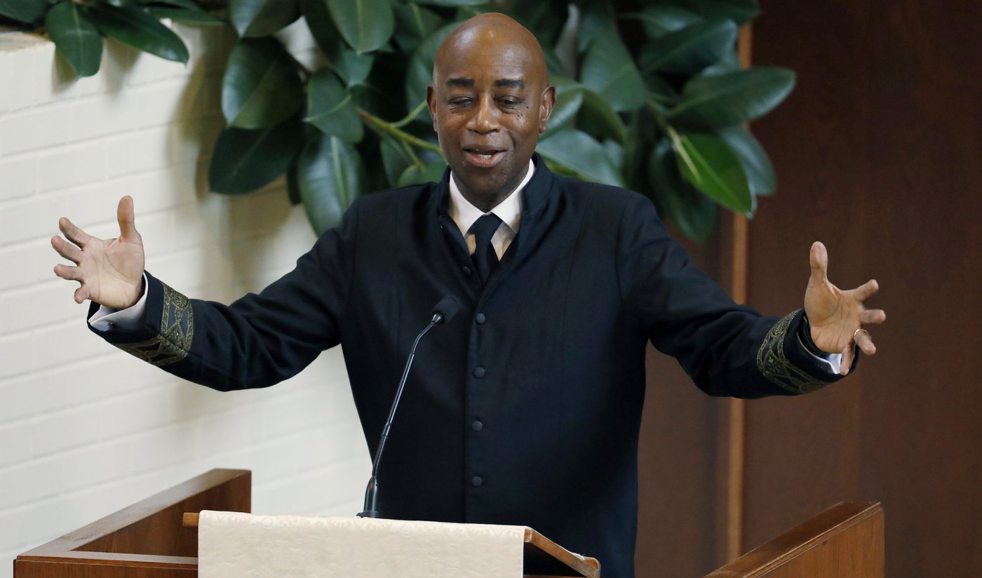 US Senate chaplain Barry Black hospitalized after brain bleed | iNFOnews.ca US Senate chaplain Barry Black hospitalized after brain bleed | iNFOnews.ca