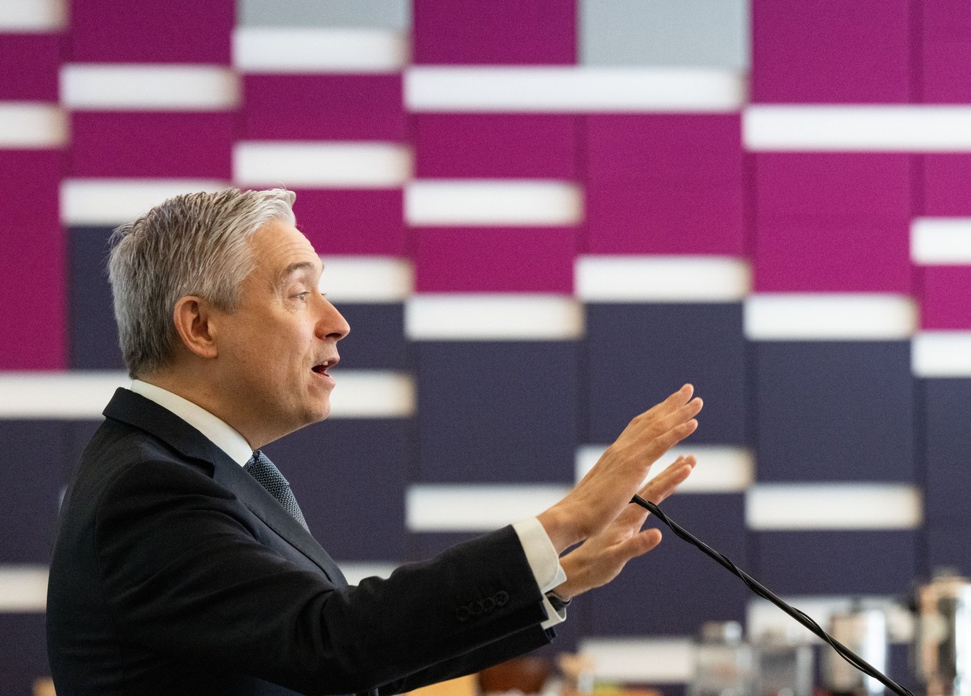 Federal government launching research institute for AI safety | iNFOnews.ca Federal government launching research institute for AI safety | iNFOnews.ca