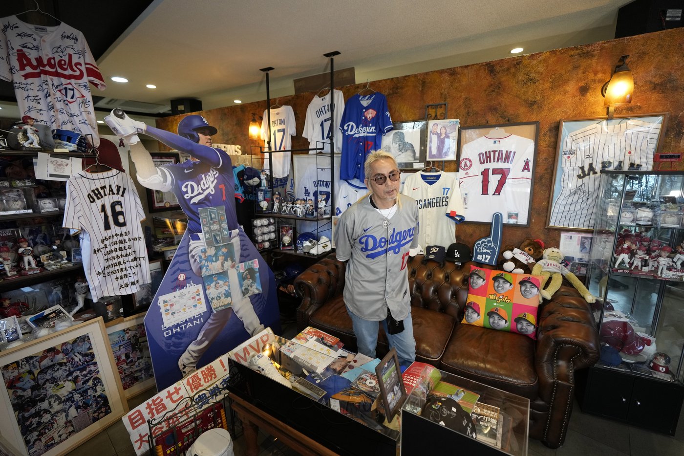 Shohei Ohtani's rural hometown honors its superstar son -- from city hall to the hair salons | iNFOnews.ca Shohei Ohtani's rural hometown honors its superstar son -- from city hall to the hair salons | iNFOnews.ca