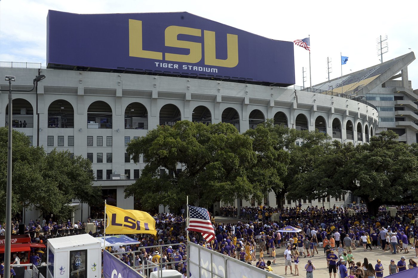 Judge orders LSU to reinstate professor who was removed from class following political comments | iNFOnews.ca Judge orders LSU to reinstate professor who was removed from class following political comments | iNFOnews.ca