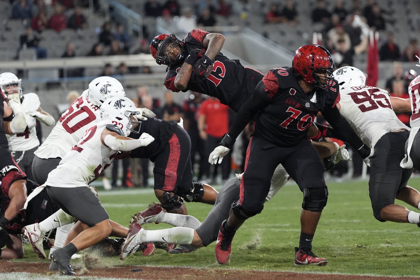 Jeanty, No. 15 Broncos favored by 23 1/2 points against San Diego State | iNFOnews.ca Jeanty, No. 15 Broncos favored by 23 1/2 points against San Diego State | iNFOnews.ca