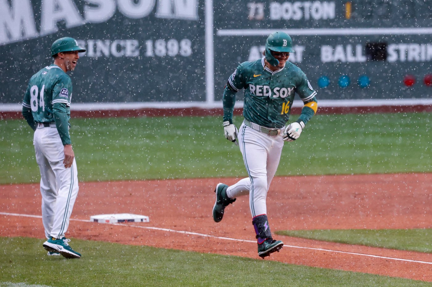 Rafael Devers' RBI single sends Boston past Baltimore 6-5 in 10 innings in DH opener | iNFOnews.ca Rafael Devers' RBI single sends Boston past Baltimore 6-5 in 10 innings in DH opener | iNFOnews.ca