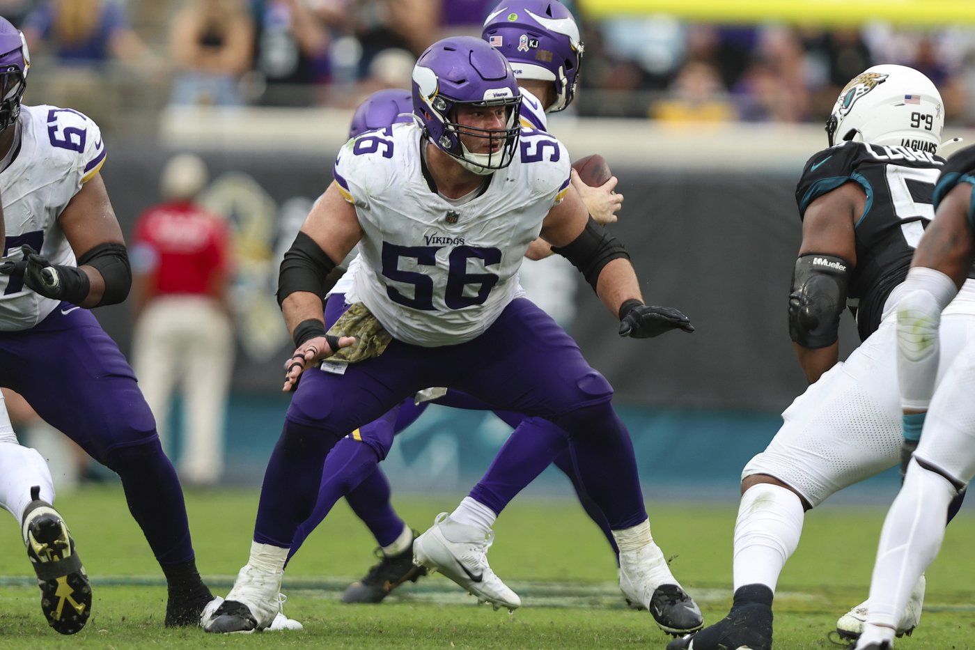 Patriots sign C Garrett Bradbury as they continue to remake offensive line | iNFOnews.ca