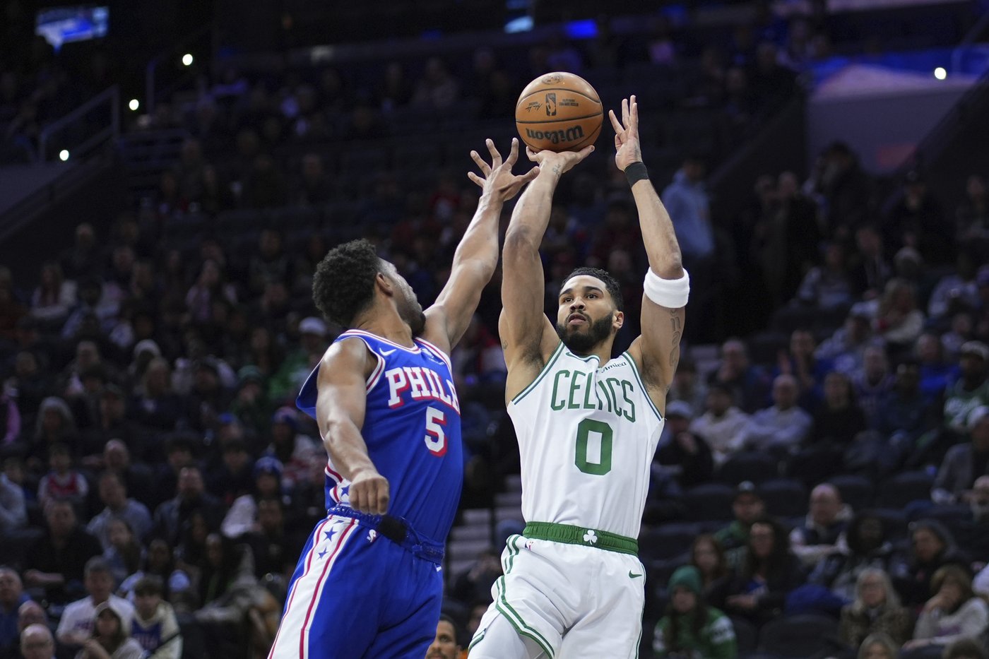 Pritchard and Tatum lead Celtics to 124-104 win over 76ers | iNFOnews.ca