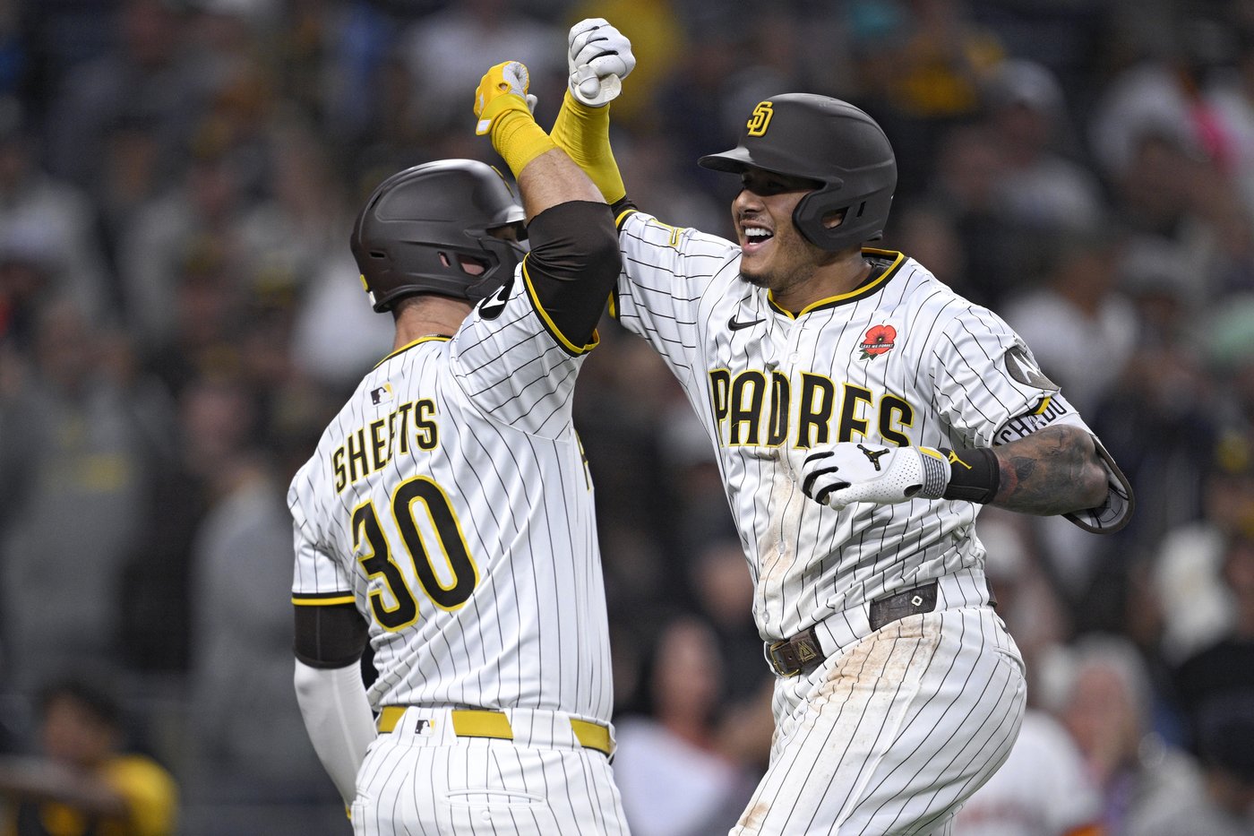 Machado hits tying homer in 8th inning and Padres come back to beat Marlins 4-3 in 11 | iNFOnews.ca Machado hits tying homer in 8th inning and Padres come back to beat Marlins 4-3 in 11 | iNFOnews.ca