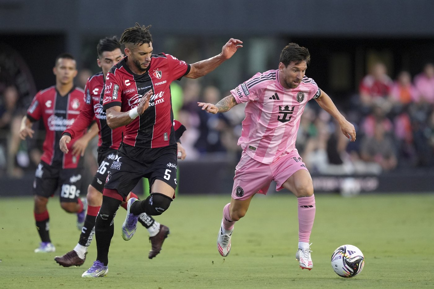 Messi's last-second assist lifts Inter Miami over Atlas 2-1 in Leagues Cup | iNFOnews.ca