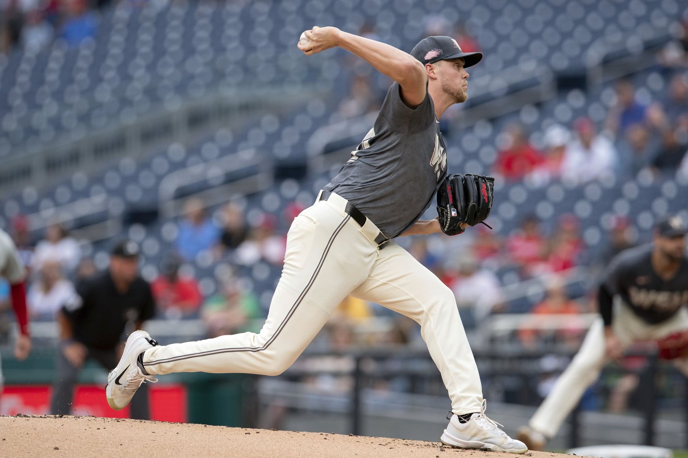 Nola earns 14th victory as NL East champion Phillies beat the Nationals 6-3 in regular-season finale | iNFOnews.ca Nola earns 14th victory as NL East champion Phillies beat the Nationals 6-3 in regular-season finale | iNFOnews.ca