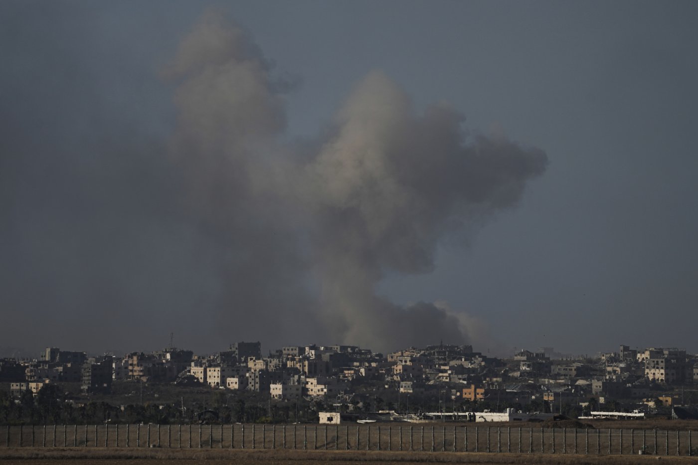 Israel targets Hezbollah's financial arm and begins striking Beirut | iNFOnews.ca