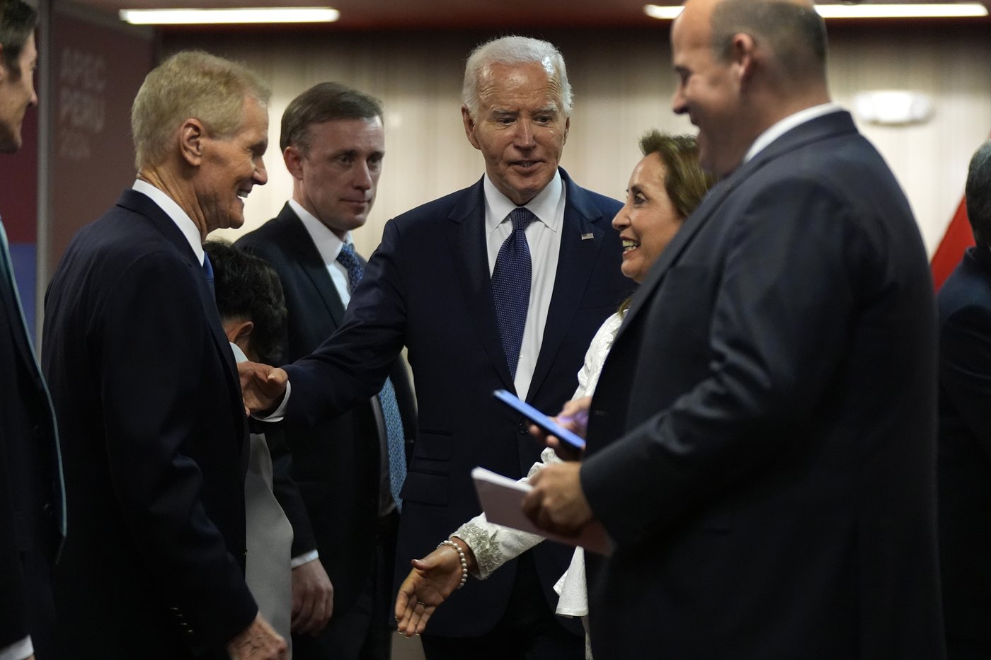 APEC leaders hold Lima summit as Trump prepares to return to office | iNFOnews.ca APEC leaders hold Lima summit as Trump prepares to return to office | iNFOnews.ca