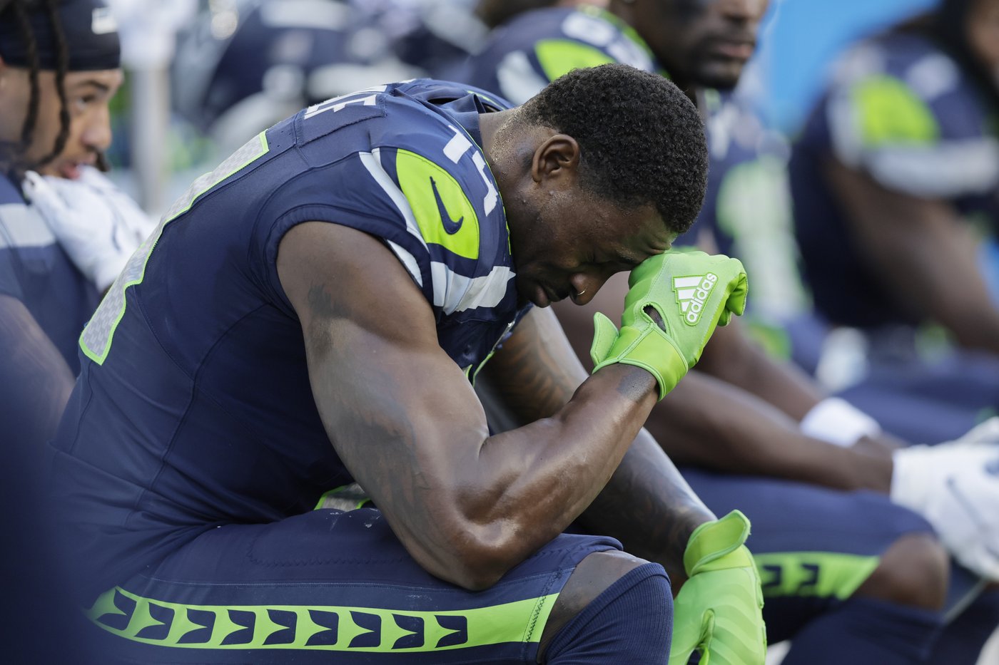 Little time for Seahawks to make fixes after 2 straight losses with 49ers coming to town | iNFOnews.ca Little time for Seahawks to make fixes after 2 straight losses with 49ers coming to town | iNFOnews.ca