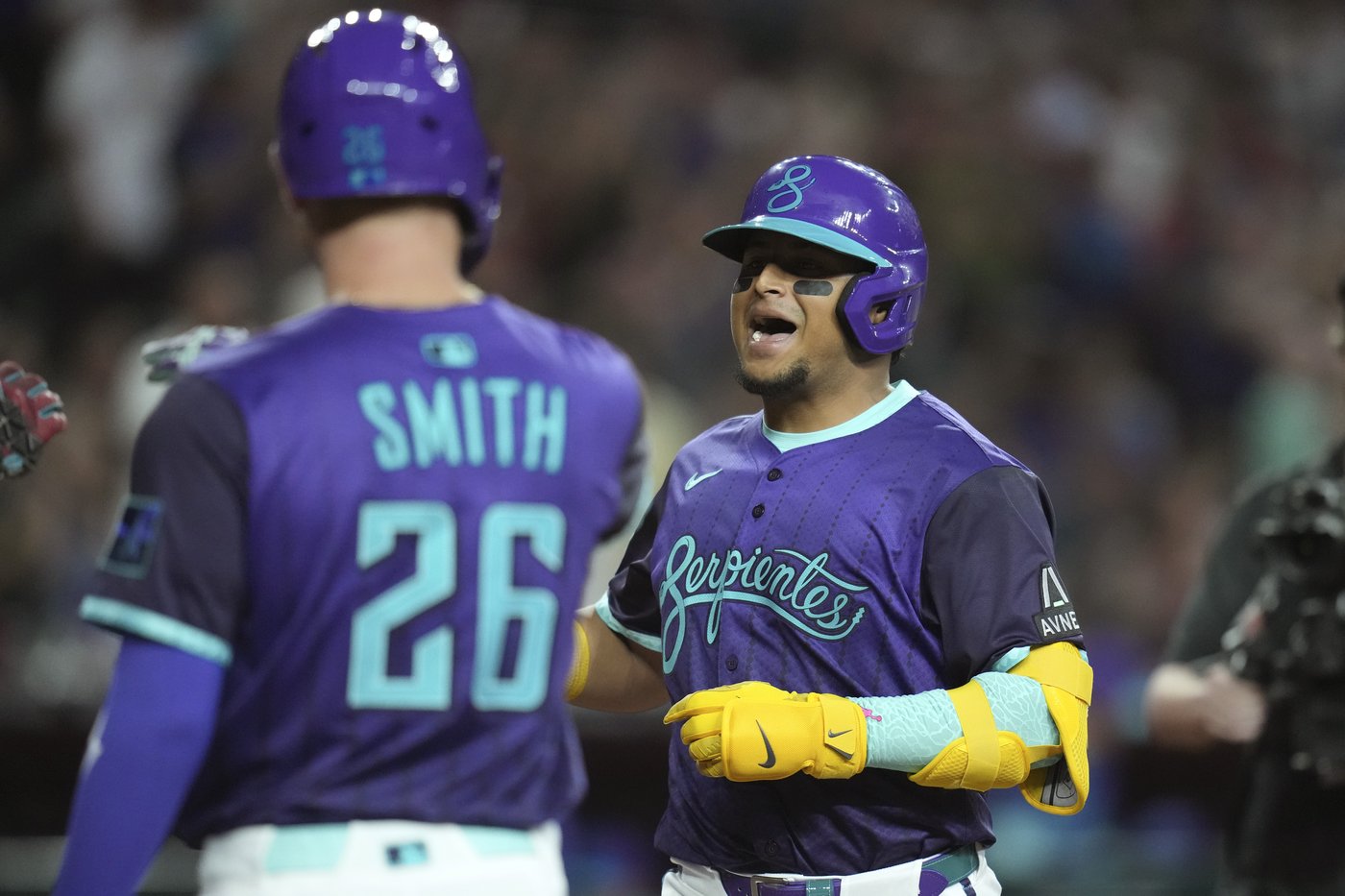 Gurriel singles in winning run in the 11th in the Diamondbacks' 6-5 victory over the Reds | iNFOnews.ca Gurriel singles in winning run in the 11th in the Diamondbacks' 6-5 victory over the Reds | iNFOnews.ca