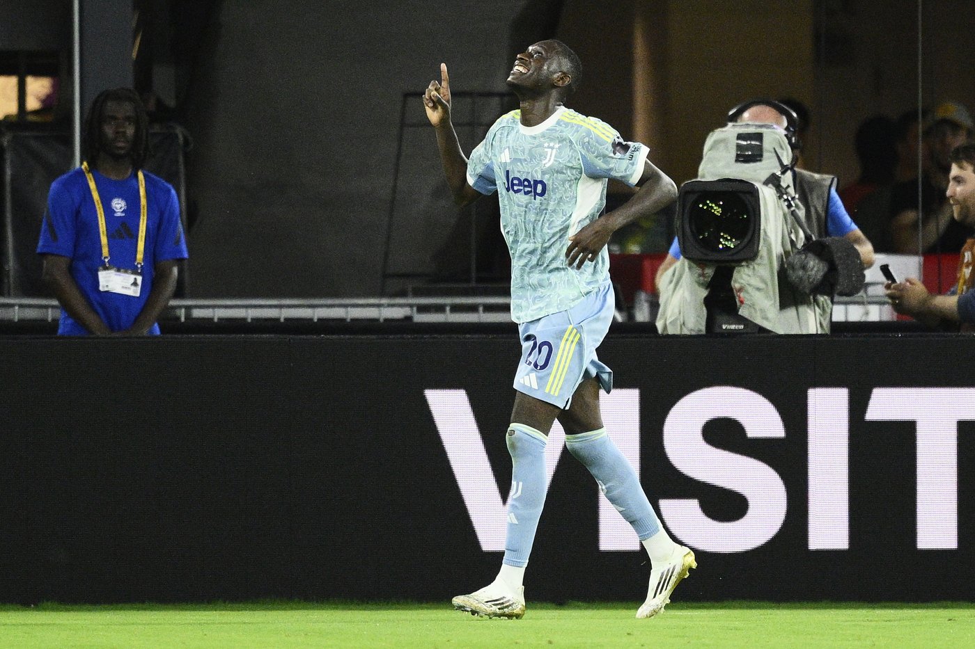 Kolo Muani, Conceição each score twice in Juventus' 5-0 win over Al Ain in the Club World Cup | iNFOnews.ca