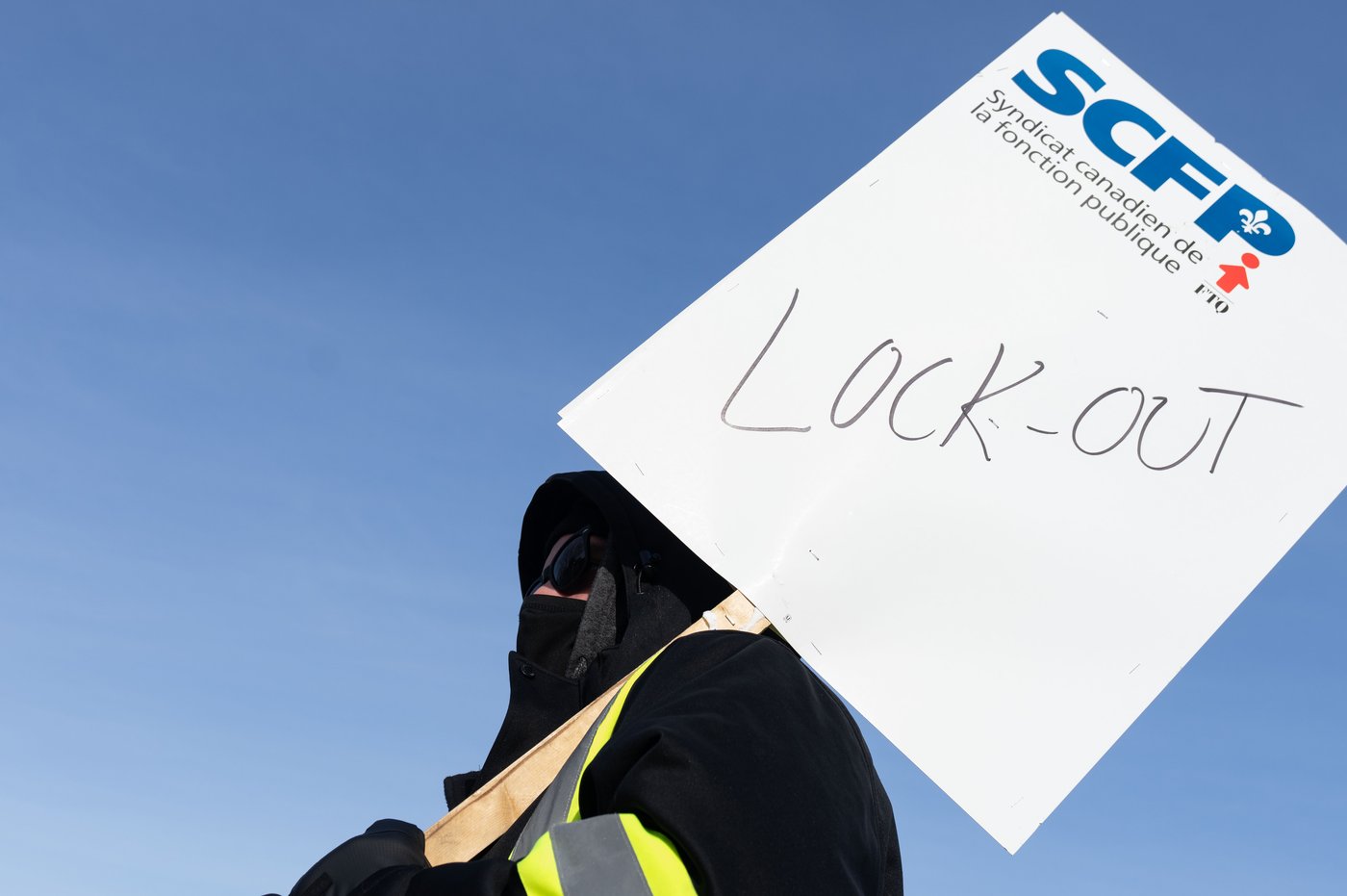 Montreal port operations to resume Saturday after lockout of longshore workers ended | iNFOnews.ca