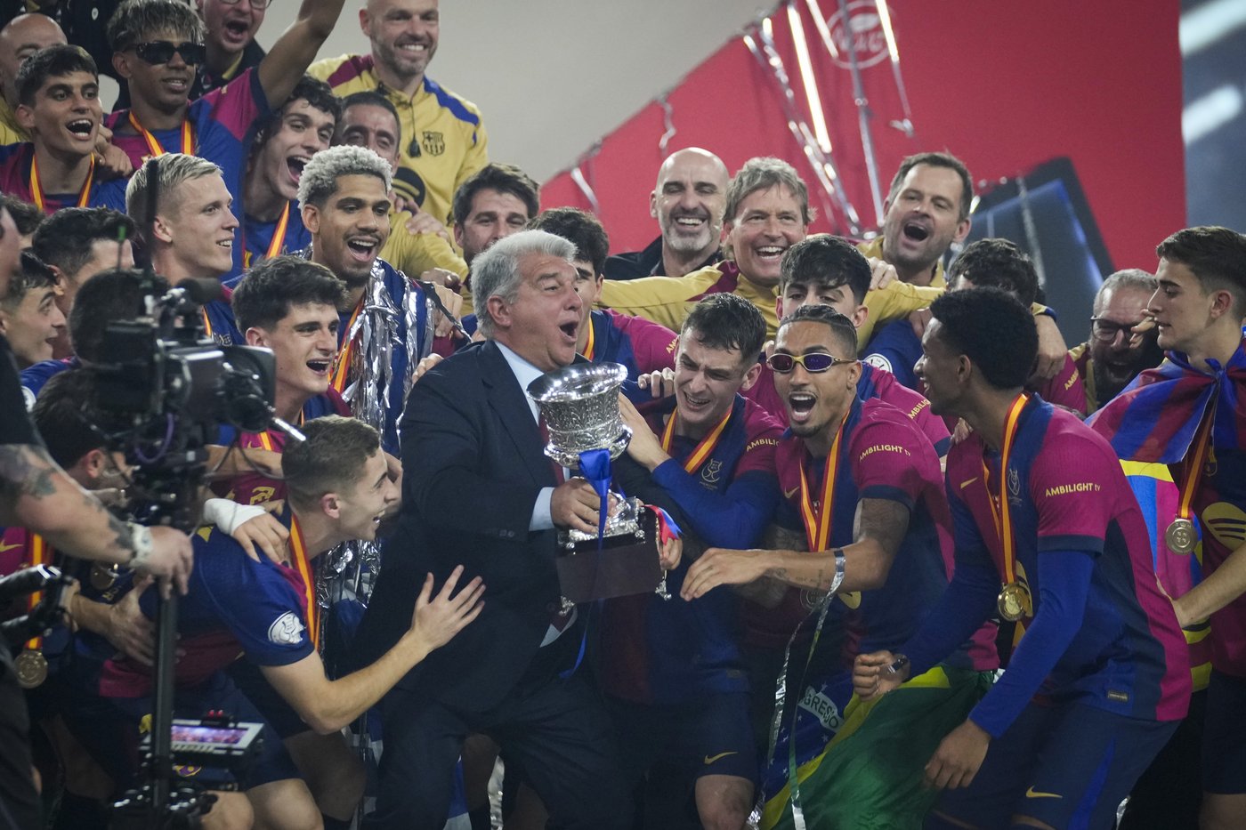 Laporta defends Barcelona's handling of Olmo situation, says club was under attack | iNFOnews.ca Laporta defends Barcelona's handling of Olmo situation, says club was under attack | iNFOnews.ca