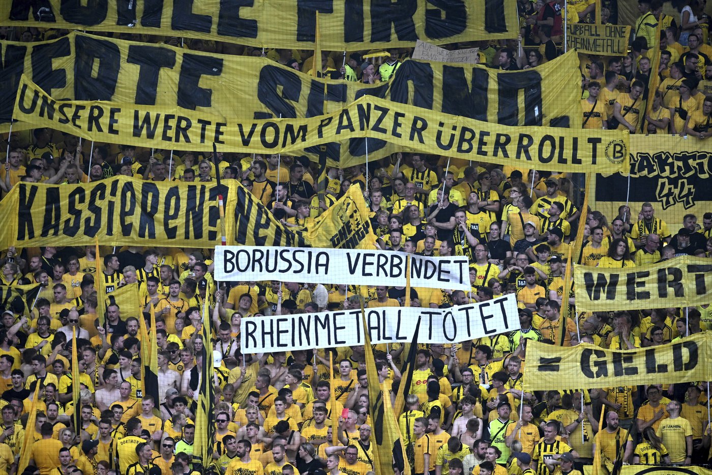 Borussia Dortmund CEO defends club’s sponsorship deal with Germany’s biggest arms manufacturer | iNFOnews.ca Borussia Dortmund CEO defends club’s sponsorship deal with Germany’s biggest arms manufacturer | iNFOnews.ca