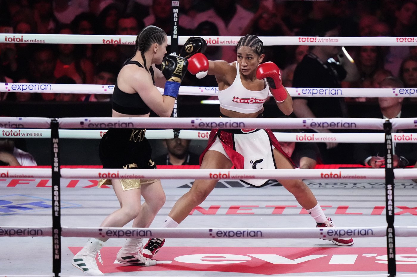 Katie Taylor beats Amanda Serrano for a third time to remain undisputed 140-pound champion | iNFOnews.ca
