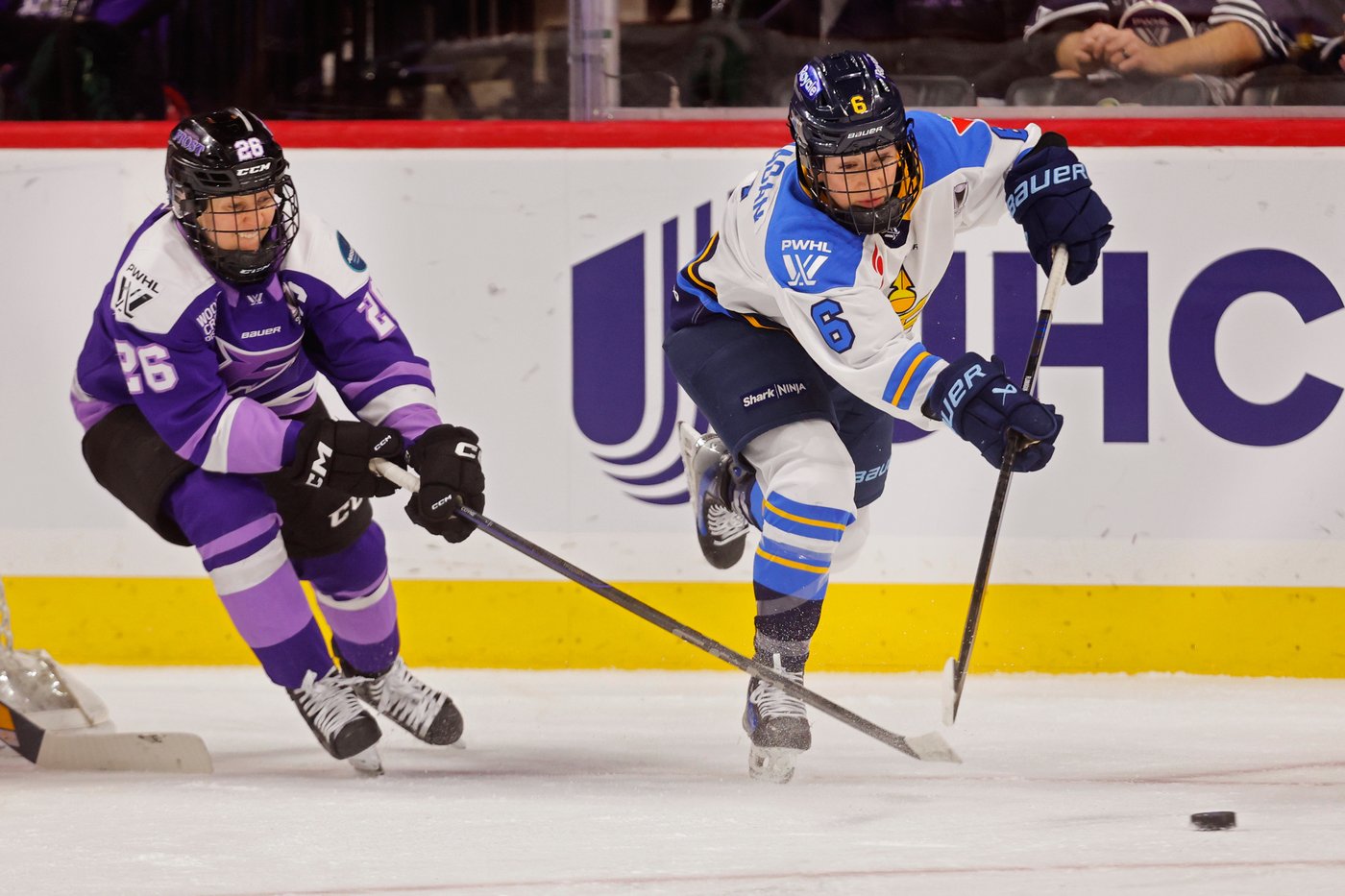 Sceptres re-sign Flanagan, Victoire bring back Dubois as PWHL draft approaches | iNFOnews.ca