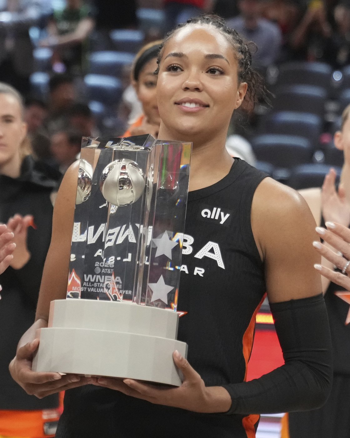 Napheesa Collier caps busy weekend with All-Star Game MVP Award in win over Team Clark | iNFOnews.ca Napheesa Collier caps busy weekend with All-Star Game MVP Award in win over Team Clark | iNFOnews.ca