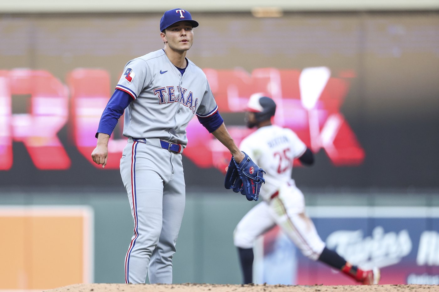 Twins' Byron Buxton hits 479-foot homer, second-longest in majors this season | iNFOnews.ca Twins' Byron Buxton hits 479-foot homer, second-longest in majors this season | iNFOnews.ca