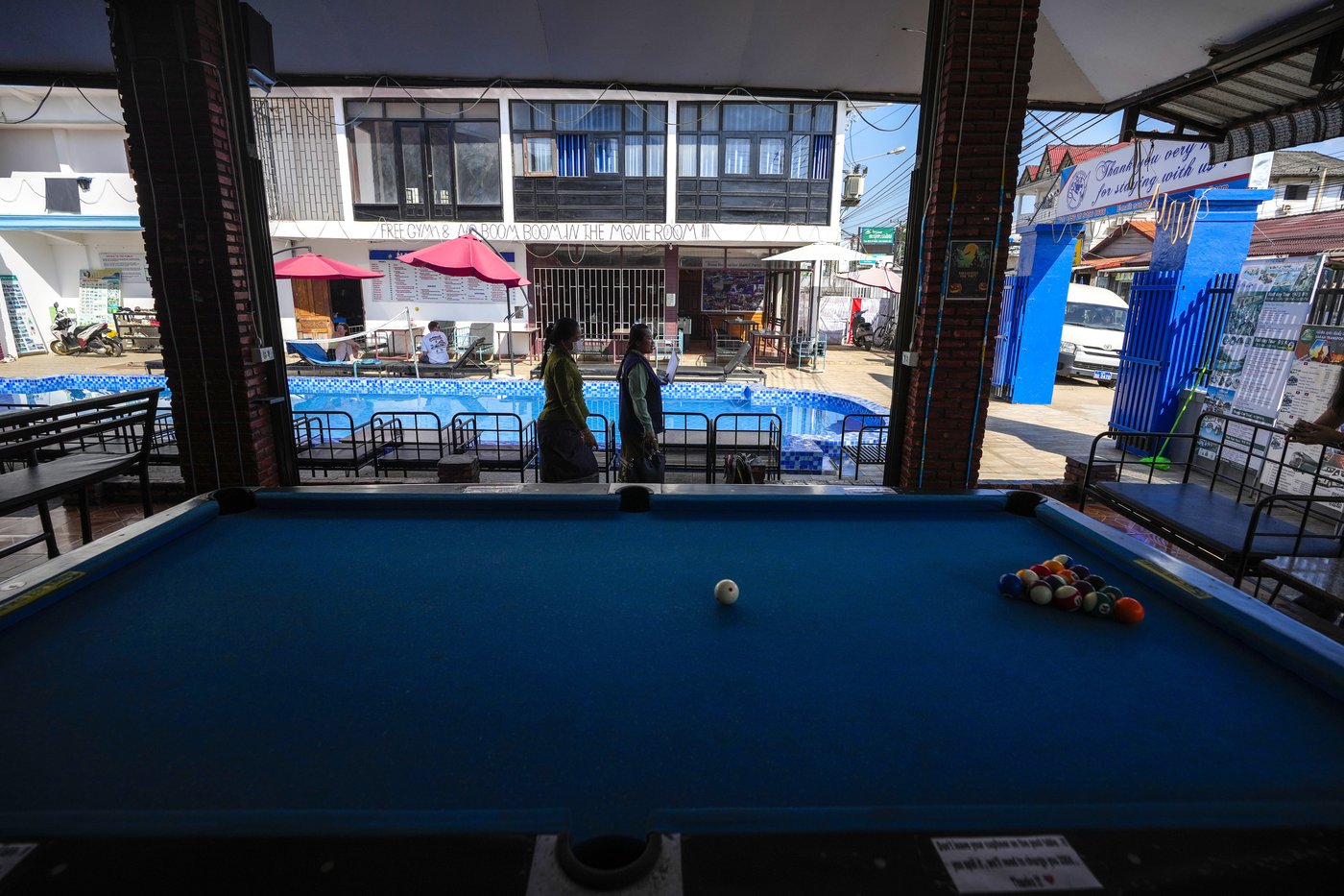 Second Australian teen dies in tainted alcohol case in Laos that has killed 6 tourists | iNFOnews.ca Second Australian teen dies in tainted alcohol case in Laos that has killed 6 tourists | iNFOnews.ca